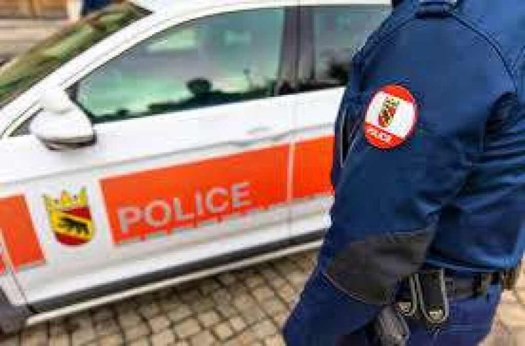 Poste mobile de la police cantonale bernoise